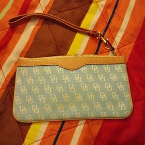 Wristlet